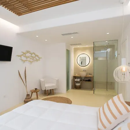 Elit Mykonos 4*