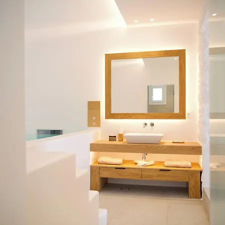 Elit Mykonos 4*