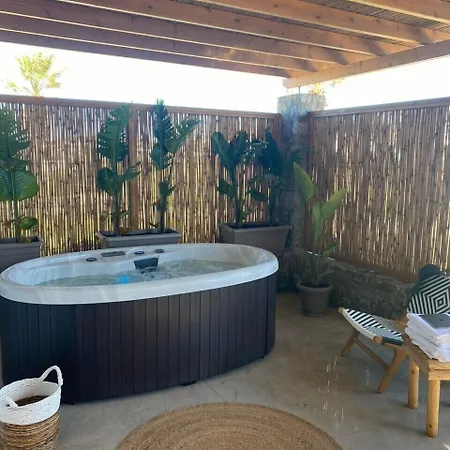 Elit Mykonos